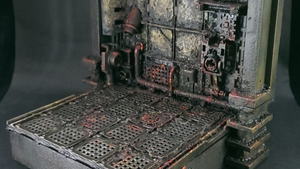 Create a Space Hulk Platform to Display & Photograph Your Minis